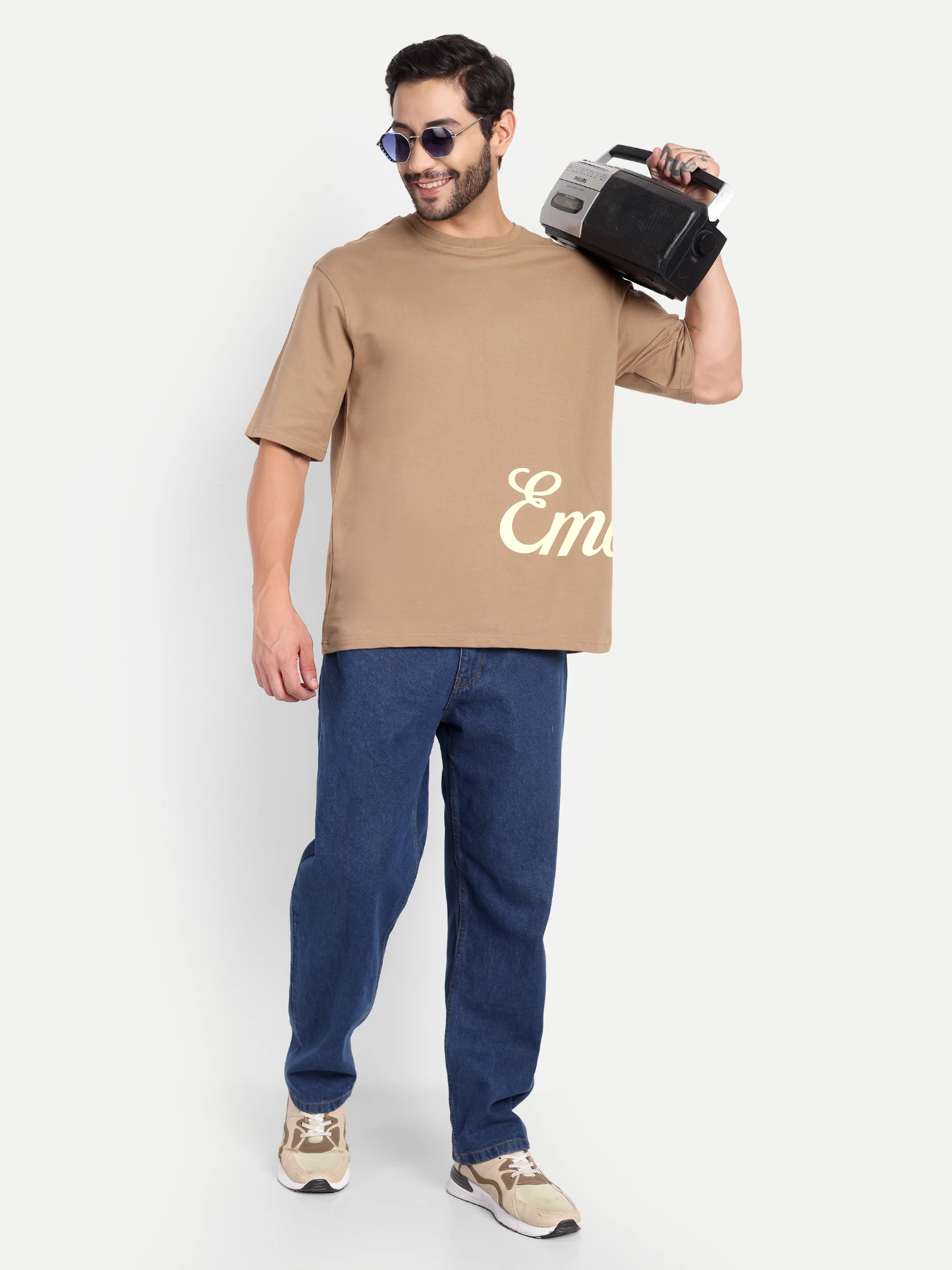 ecomm male shoot